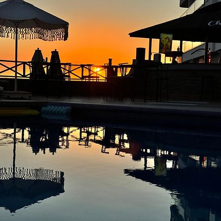 Suhan Seaport Hotel Kusadasi Exterior foto
