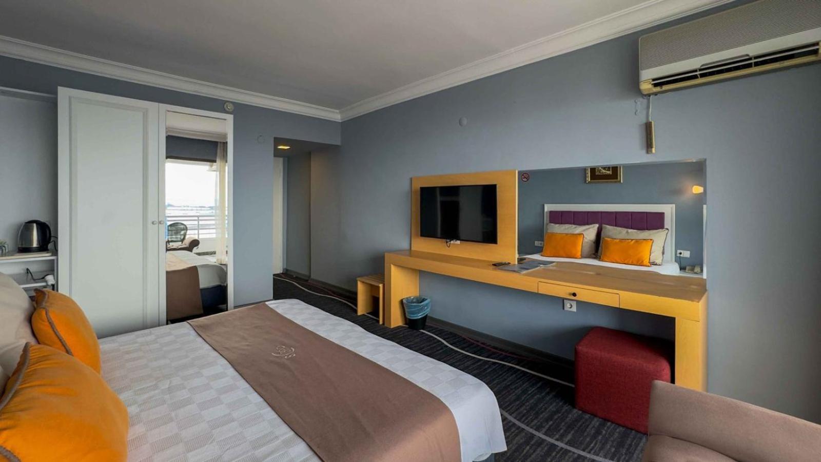 Suhan Seaport Hotel Kusadasi Exterior foto