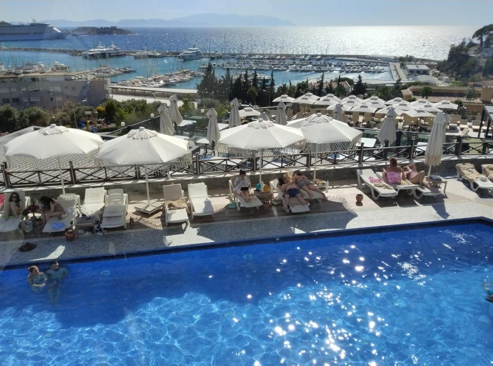 Suhan Seaport Hotel Kusadasi Exterior foto